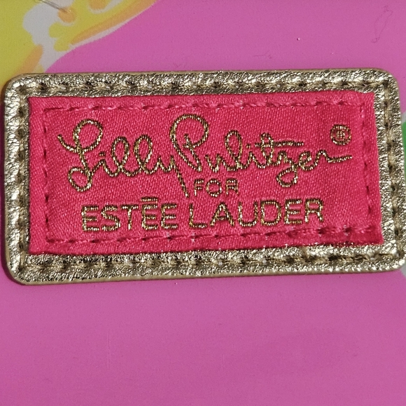 Lilly Pulitzer Estee Lauder PVC Pink Lemons Makeup Bag Lot Of 2 Clean 9.5x5x2 - Picture 4 of 12